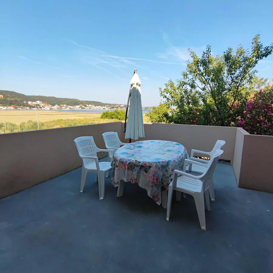 Apartment Apartmani Olivera 2 Supetarska Draga
