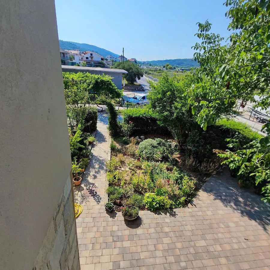 Apartmani Olivera 2 Supetarska Draga Croatia
